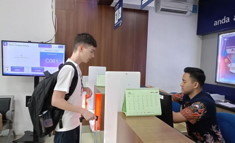 KAI Daop 8 Surabaya Luncurkan Inovasi Pemesanan Tiket Fleksibel, Bisa Dipesan 10 Menit Sebelum Keberangkatan