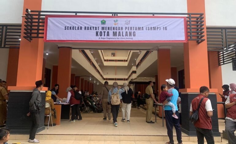 Guru SRMP 16 Kota Malang Tak Ada yang Mundur, Matrikulasi Siswa Berjalan Lancar