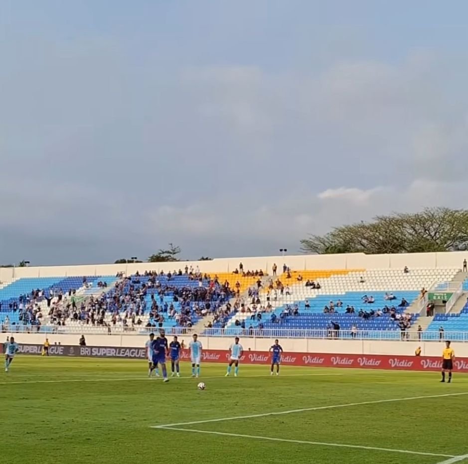 Arema FC Pesta Gol 4-1 atas PSBS Biak di Hari Jadi ke-38