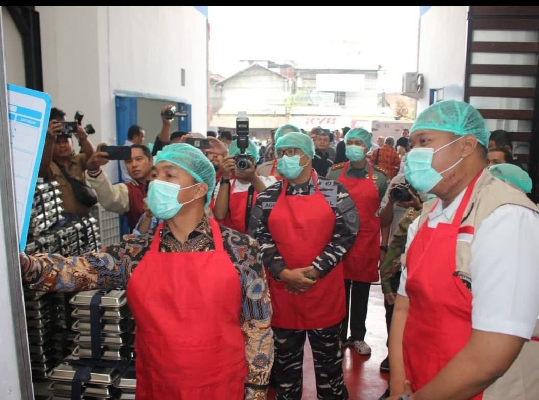 Menteri BKKBN Tinjau Penyaluran Bantuan Gizi untuk Keluarga Berisiko Stunting di Malang