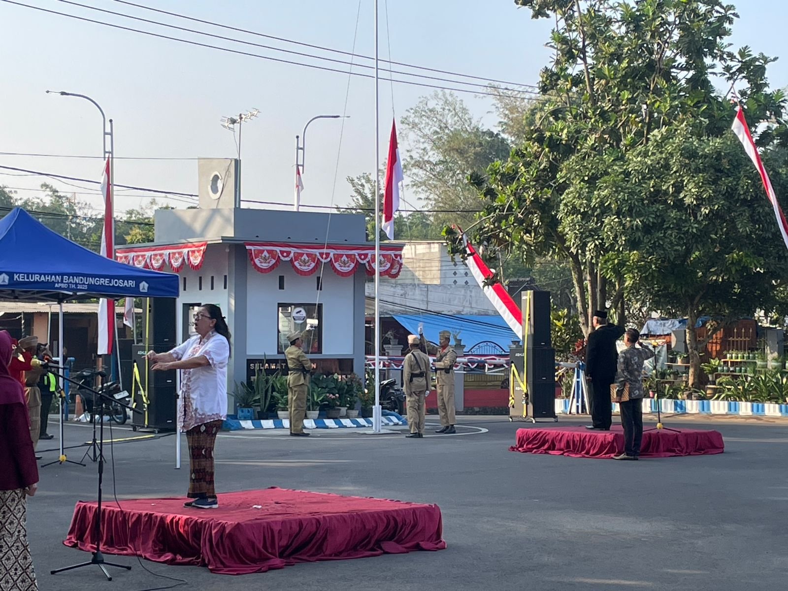 Warga Perum Sukun Pondok Indah Gelar Upacara Bendera dan Lomba Meriahkan HUT ke-80 RI