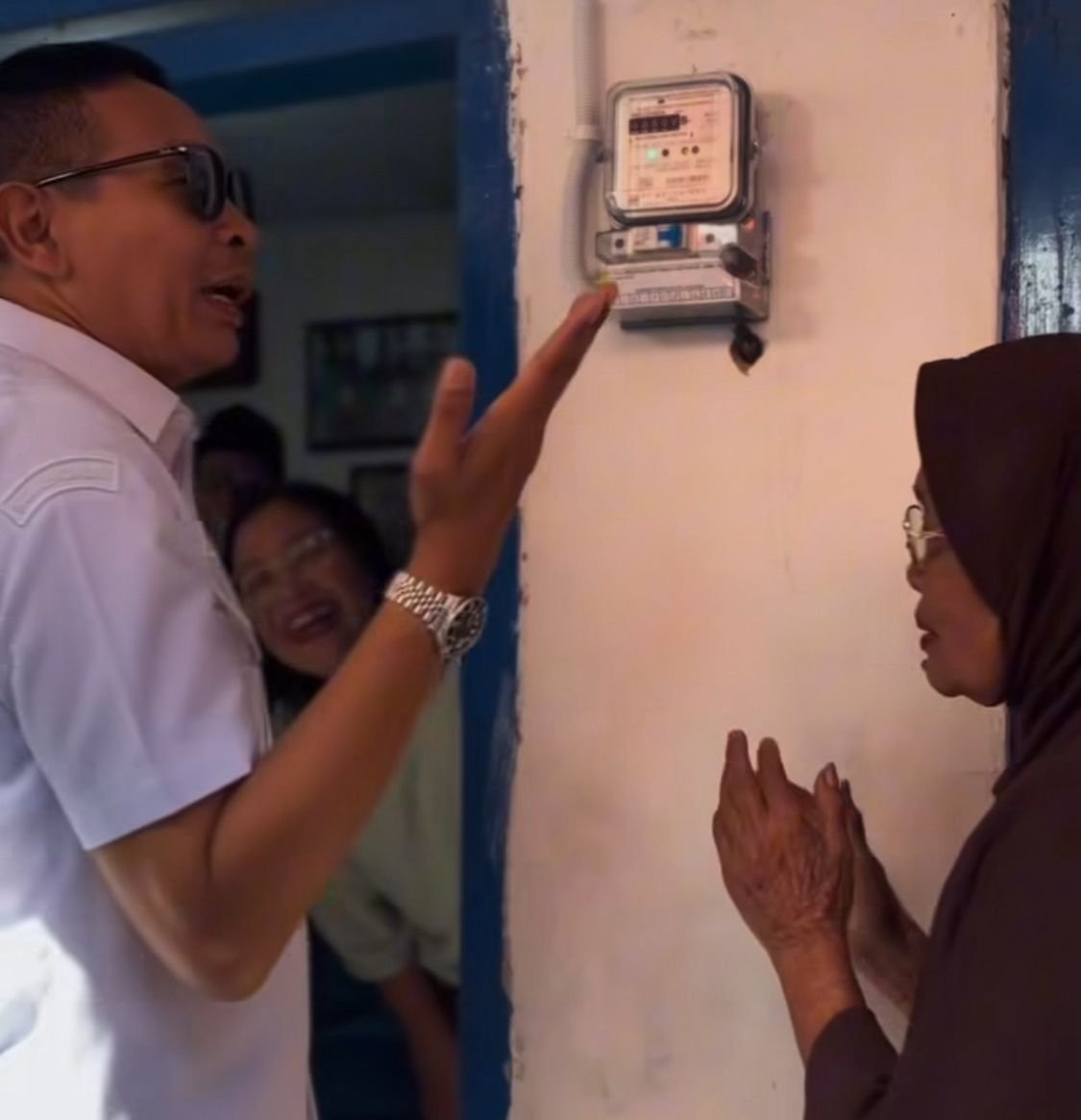 PLN Terangi Negeri, Rumah Warga Penanggungan Malang Kini Nikmati Listrik di Momen HUT ke-80 RI