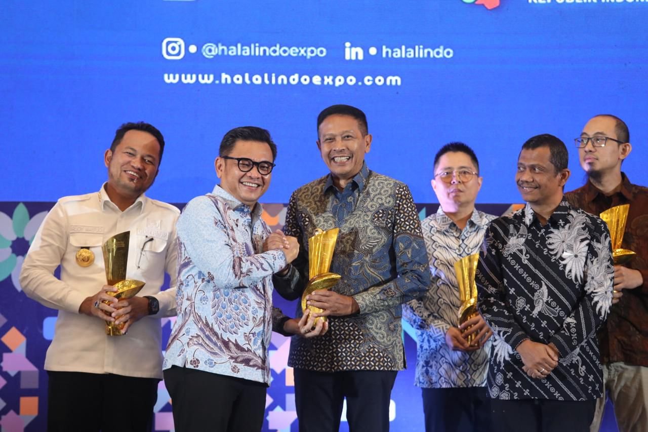 Kota Malang Raih Penghargaan Indonesia Halal Award 2025, Bukti Komitmen Pemkot Bangun Ekosistem Industri Halal
