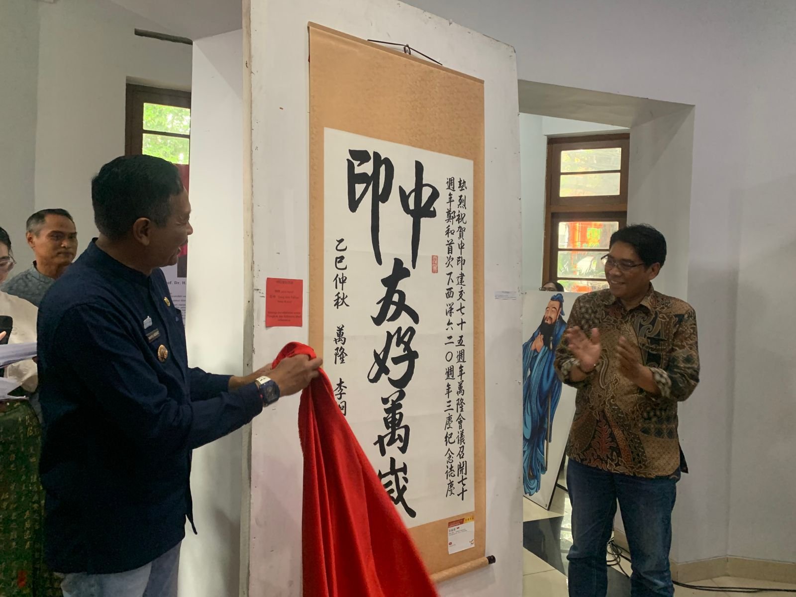 Wali Kota Malang Buka Pameran Lukis, Kaligrafi, dan Fotografi Tiongkok–Indonesia di UM: Rayakan 75 Tahun Persahabatan Dua Bangsa