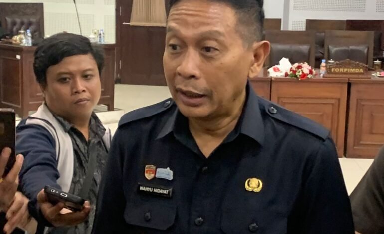 Rapat Paripurna DPRD Bahas Kinerja BUMD, Wali Kota Malang Minta BPR Tugu Artha Tak Lagi Menunda Program