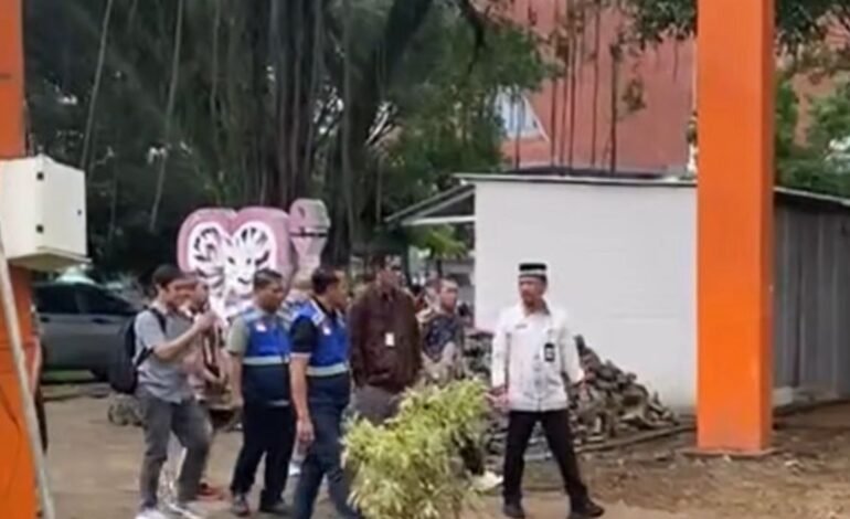 Revitalisasi Alun-Alun Merdeka Lebih Cepat dari Target, Wali Kota Malang Pastikan Tak Ada Pohon Ditebang