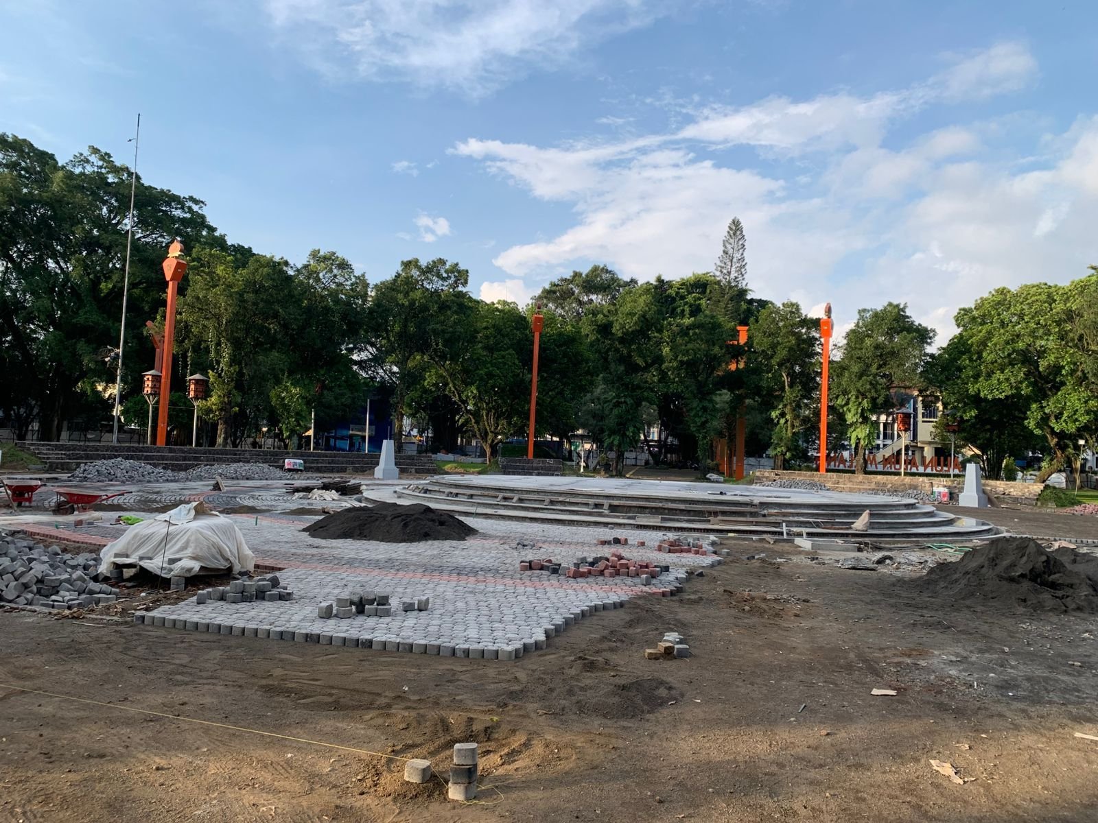 Revitalisasi Alun-Alun Merdeka Malang Capai 38 Persen, Ditarget Rampung Januari 2026