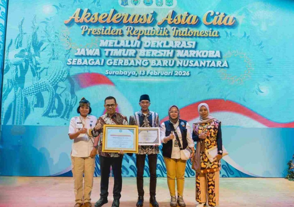 Raih Penghargaan BNN RI, Wali Kota Batu Tegaskan Perang Lawan Narkoba Harus Dilakukan Bersama