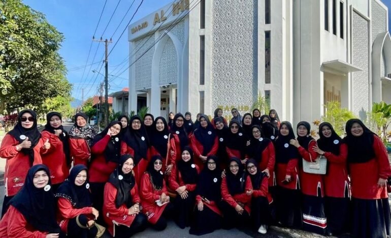 Milad ke-7 Al Husna SPI Berbagi, 400 Paket Sembako Pasar Murah Langsung Habis Diserbu Warga