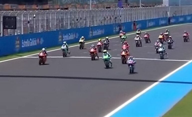 Pecah Rekor! Veda Ega Pratama Cetak Sejarah, Pembalap RI Pertama Naik Podium Moto3
