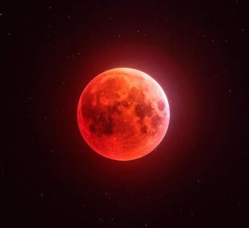 Rahasia Warna Merah Saat Gerhana Bulan Total, Ini Penjelasan Ilmiahnya
