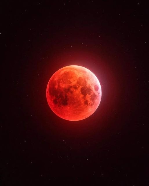 Rahasia Warna Merah Saat Gerhana Bulan Total, Ini Penjelasan Ilmiahnya