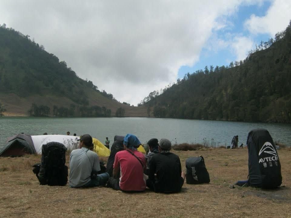 Kabar Gembira! Pendakian Gunung Semeru Dibuka Lagi, Kuota 200 Orang per Hari