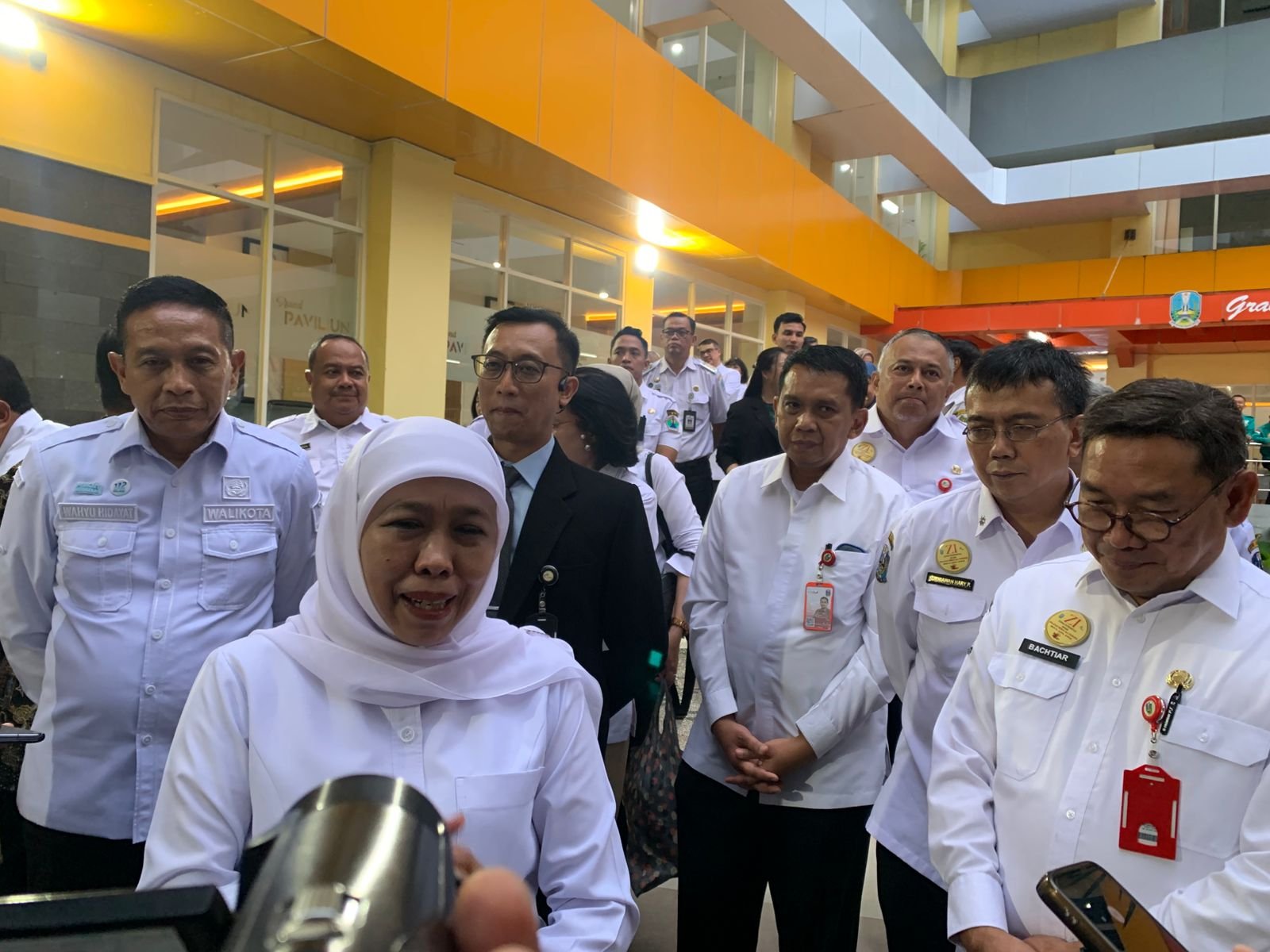 Khofifah Dorong Konsolidasi Alkes Lintas Provinsi, Harga Lebih Murah dan Stok Rumah Sakit Terjamin