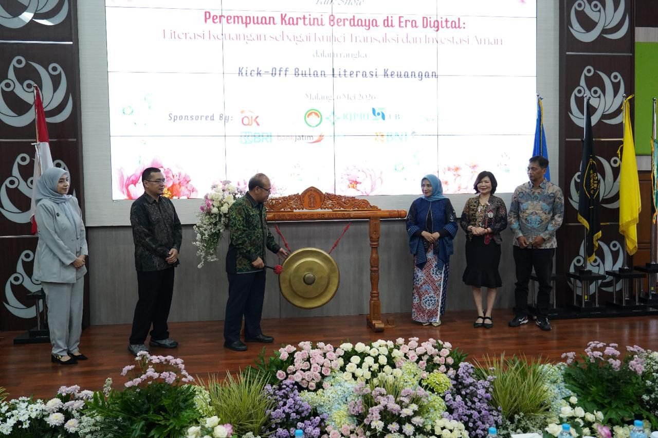 OJK Malang Kick Off Bulan Literasi Keuangan, 500 Perempuan Diedukasi Hindari Pinjol Ilegal