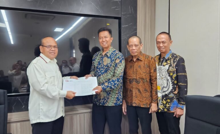 OJK Setujui Penggabungan BPR Danaputra Sakti ke BPR Harta Swadiri, Perkuat Industri Perbankan UMKM