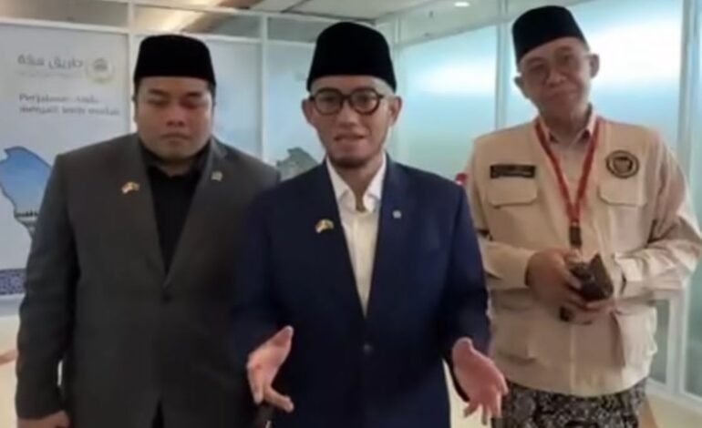 Jelang Puncak Haji 2026, Jemaah Diingatkan Bawa Obat Pribadi dan Kurangi Barang Bawaan