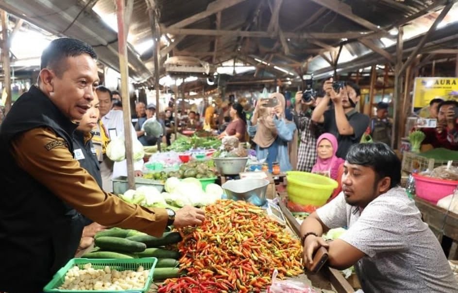 Wali Kota Malang Gerak Cepat Tekan Harga Cabai, Pemkot Siapkan Warung Tekan Inflasi di Dua Pasar