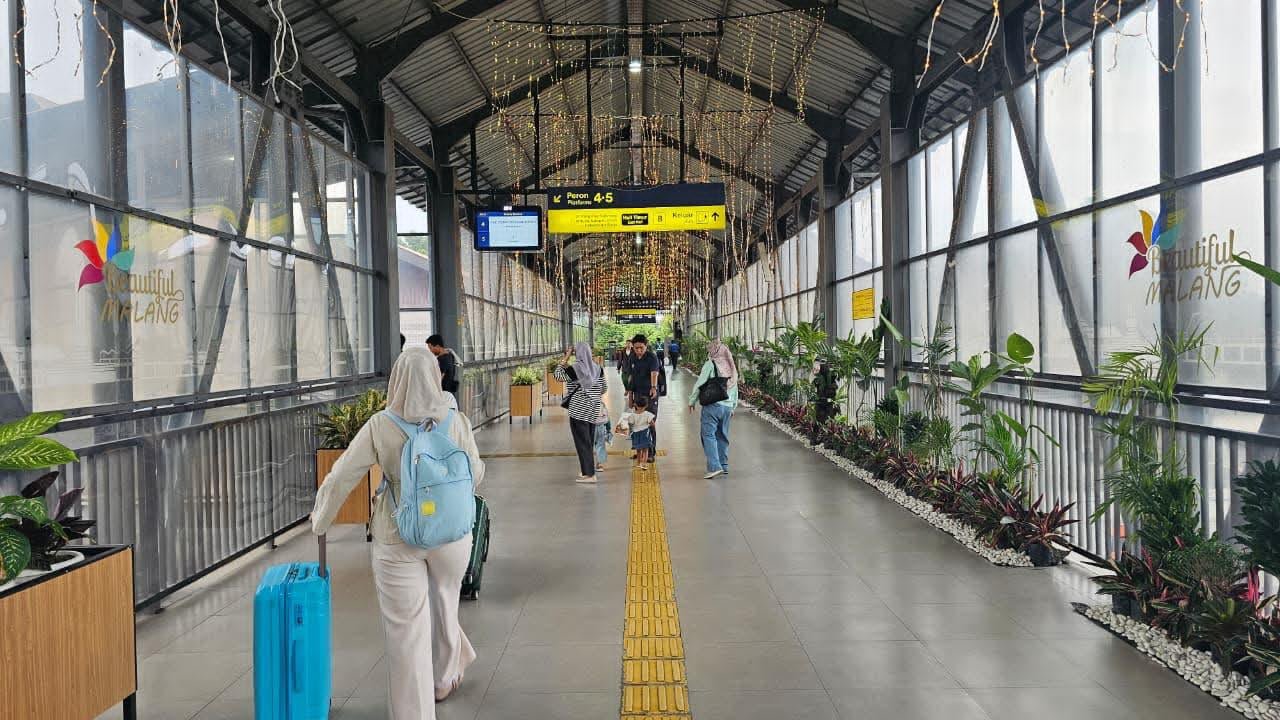 Libur Panjang Dongkrak Mobilitas Warga, Hampir 50 Ribu Penumpang Hilir Mudik via Stasiun Malang