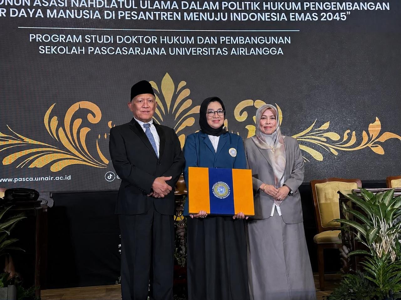 Rektor UIN Malang Hadiri Ujian Doktor Pengasuh Tebuireng di UNAIR, Perkuat Sinergi Kampus dan Pesantren