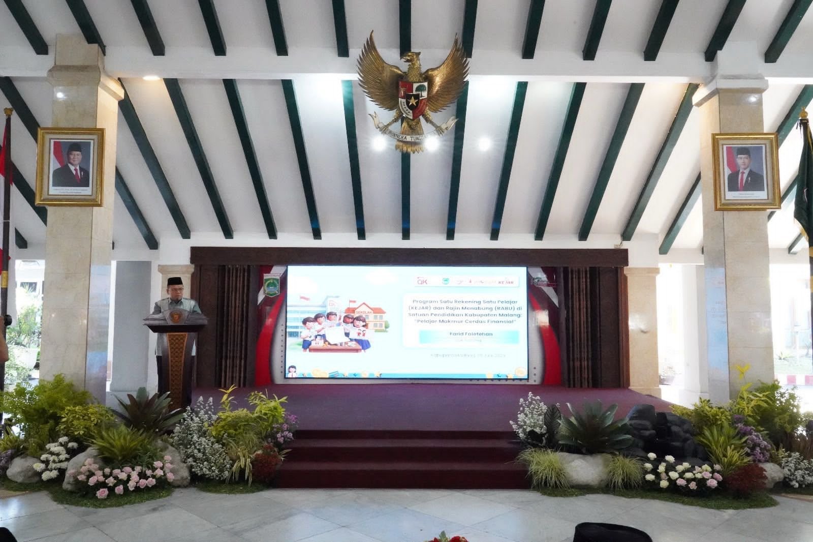 Pengaduan Melonjak 60 Persen, OJK Malang Ungkap Modus Penipuan Investasi Rugikan Korban Rp3,6 Miliar