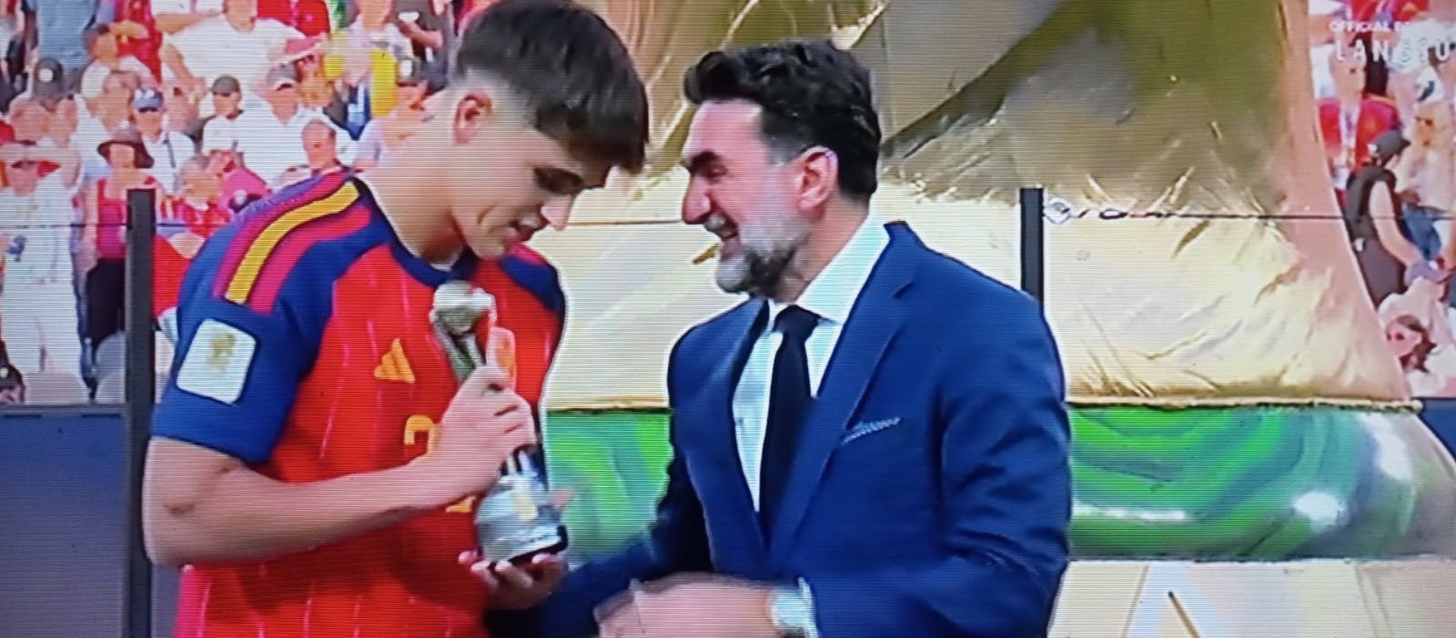 Pau Cubarsí Resmi Jadi Pemain Muda Terbaik Piala Dunia 2026, Bek 19 Tahun Spanyol Cetak Sejarah
