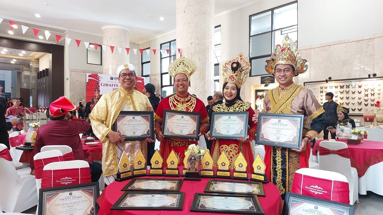 FTAB UB Raih Juara Umum Giraffe Award 2026, Borong Enam Gelar Juara I