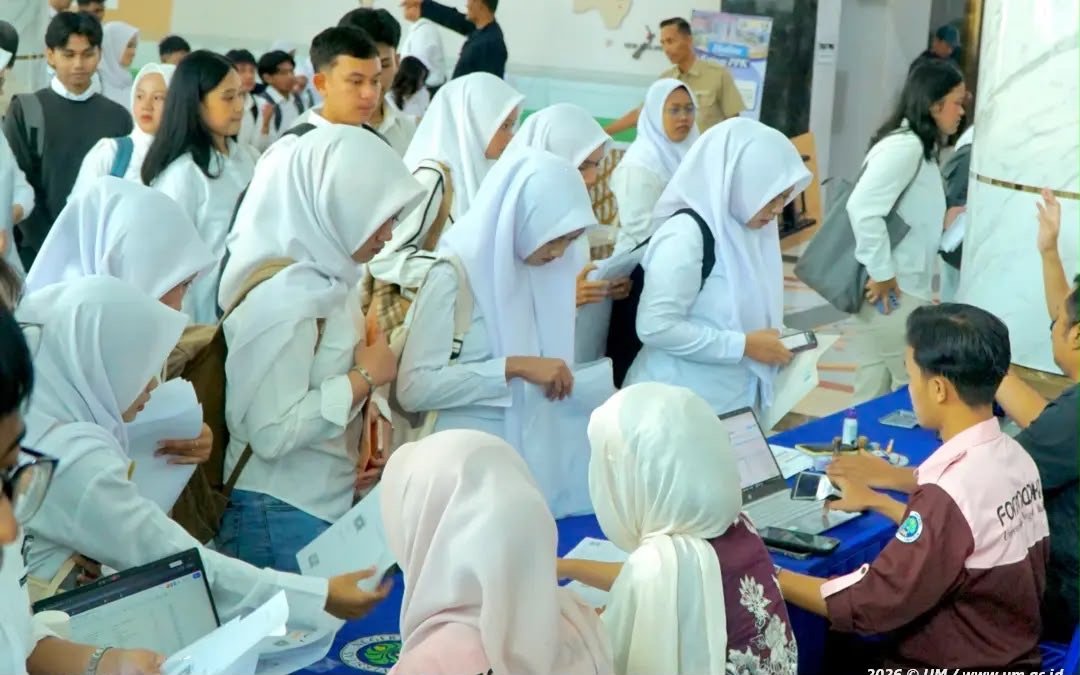 Registrasi Terpadu Jalur Mandiri UM Dipercepat, Mahasiswa Baru Langsung Bawa Pulang KTM