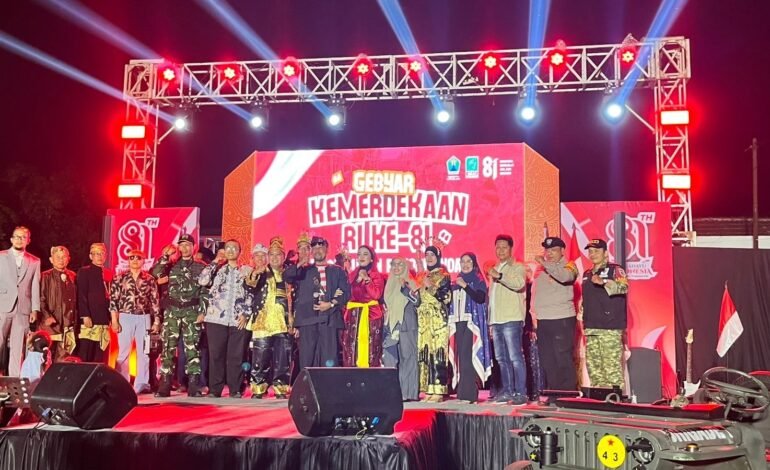 Pesta Rakyat RW 7 Sukun Pondok Indah Tampilkan Fashion Show Busana Adat hingga Pentas Seni Warga
