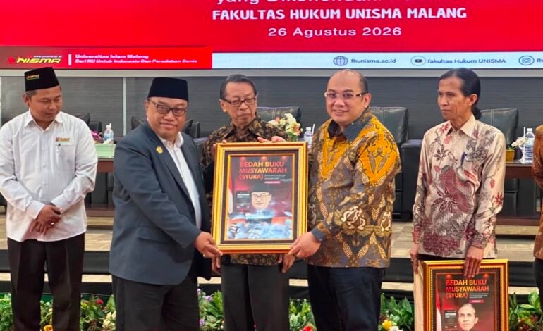 Bedah Buku di Unisma, Rektor Soroti Musyawarah sebagai Jalan Pembentukan UU yang Berpihak pada Publik