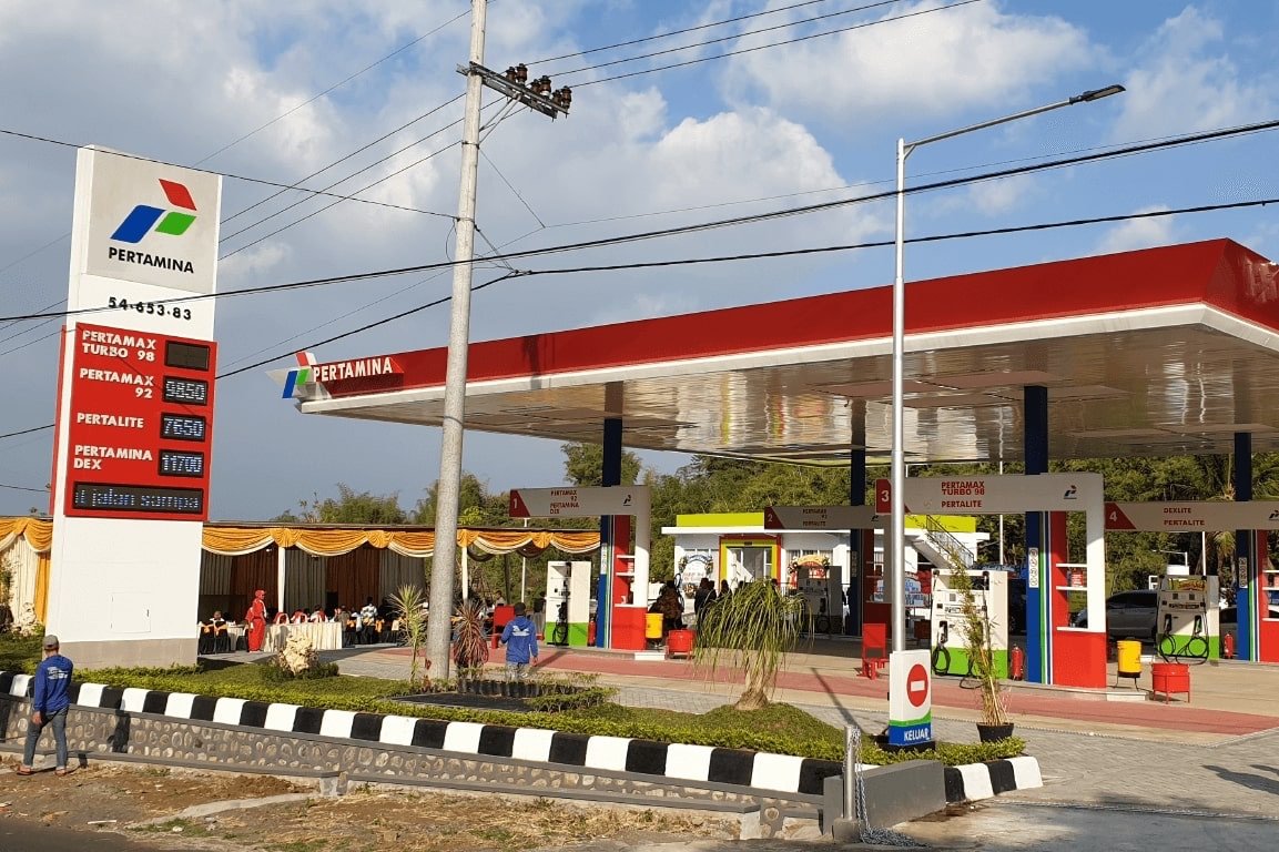 Harga Pertamax Turun Mulai Hari Ini, Pertamax Turbo di Jatim Anjlok Rp1.000 per Liter