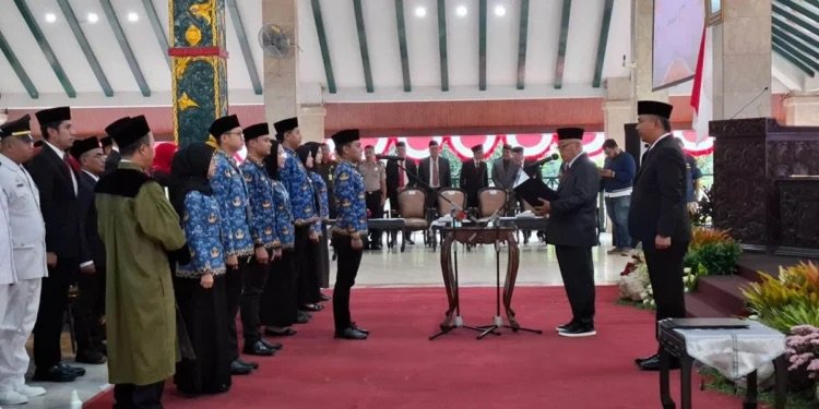 Lantik 117 Kepala Sekolah, Bupati Malang Tegaskan Sekolah Harus Bebas Bullying dan Kekerasan