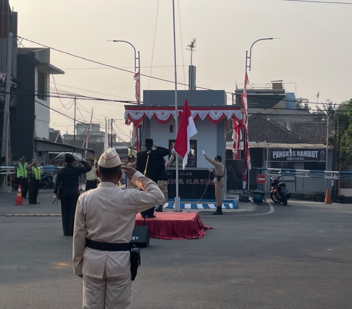 Upacara HUT ke-81 RI di Sukun Pondok Indah, Warga Rawat Tradisi dan Semangat Perjuangan