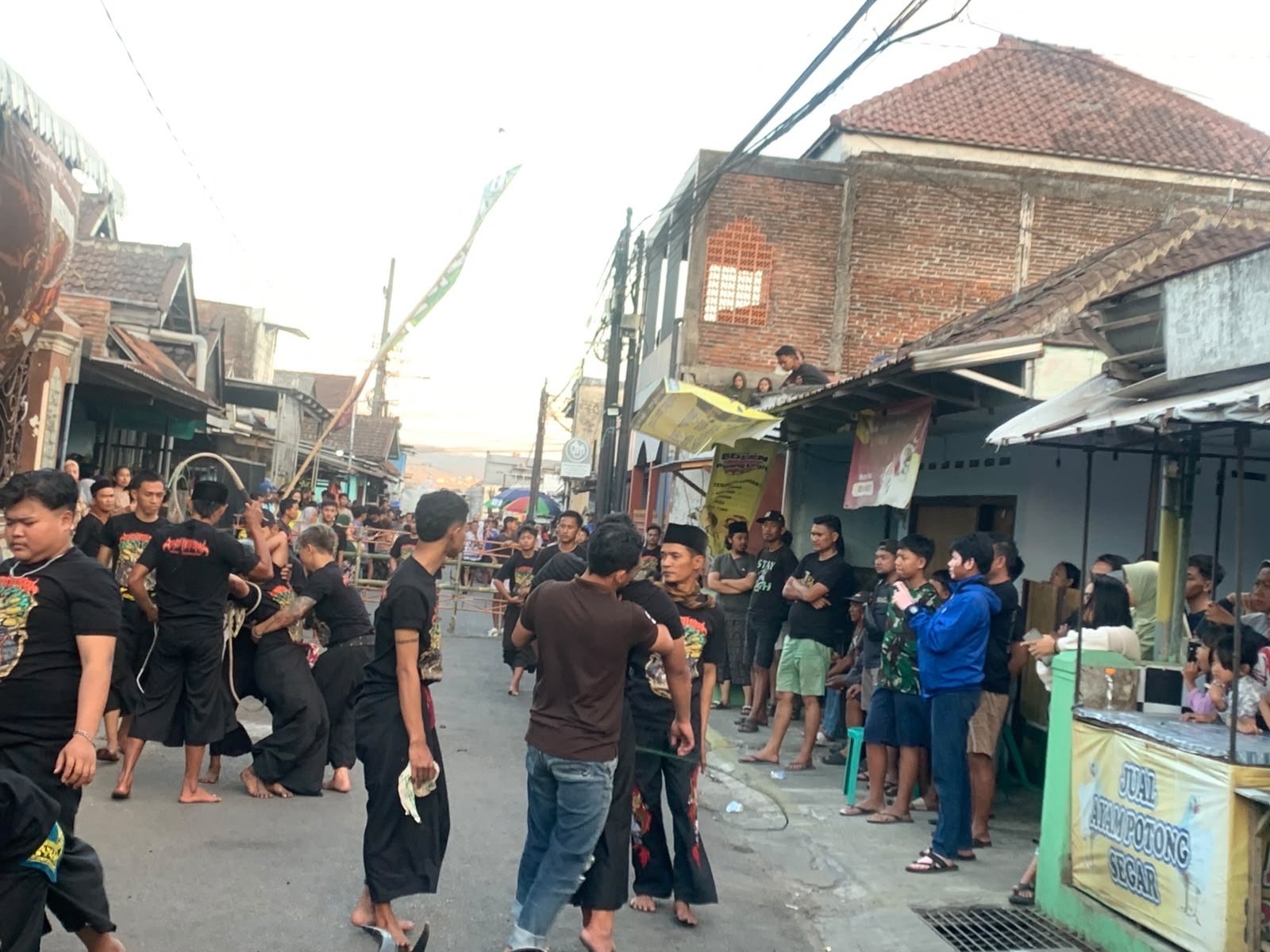 Mengenal Bantengan Malang Raya, Seni Tradisi yang Tak Pernah Sepi Penonton