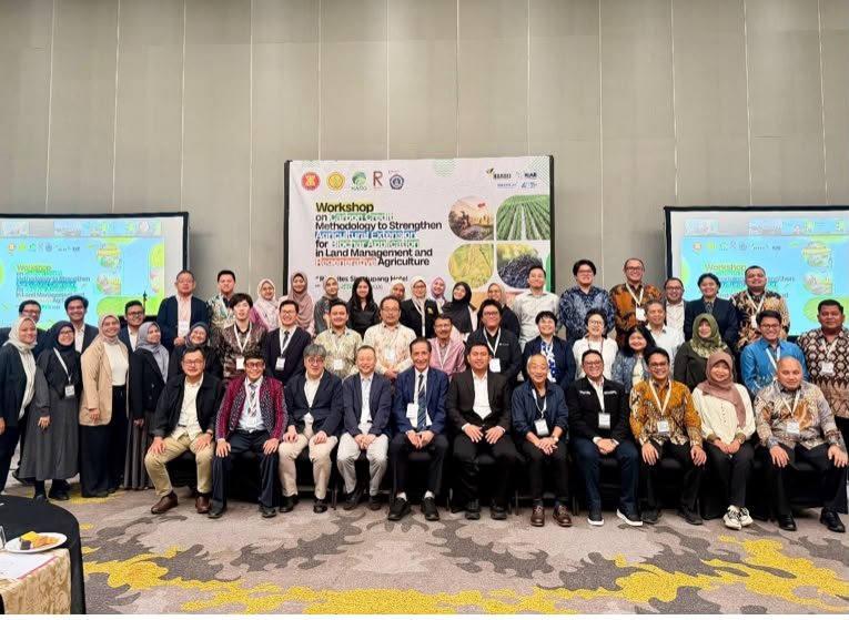 Biochar Tak Sekadar Penyubur Tanah, UNITRI Dorong Pemanfaatannya untuk Pertanian Regeneratif