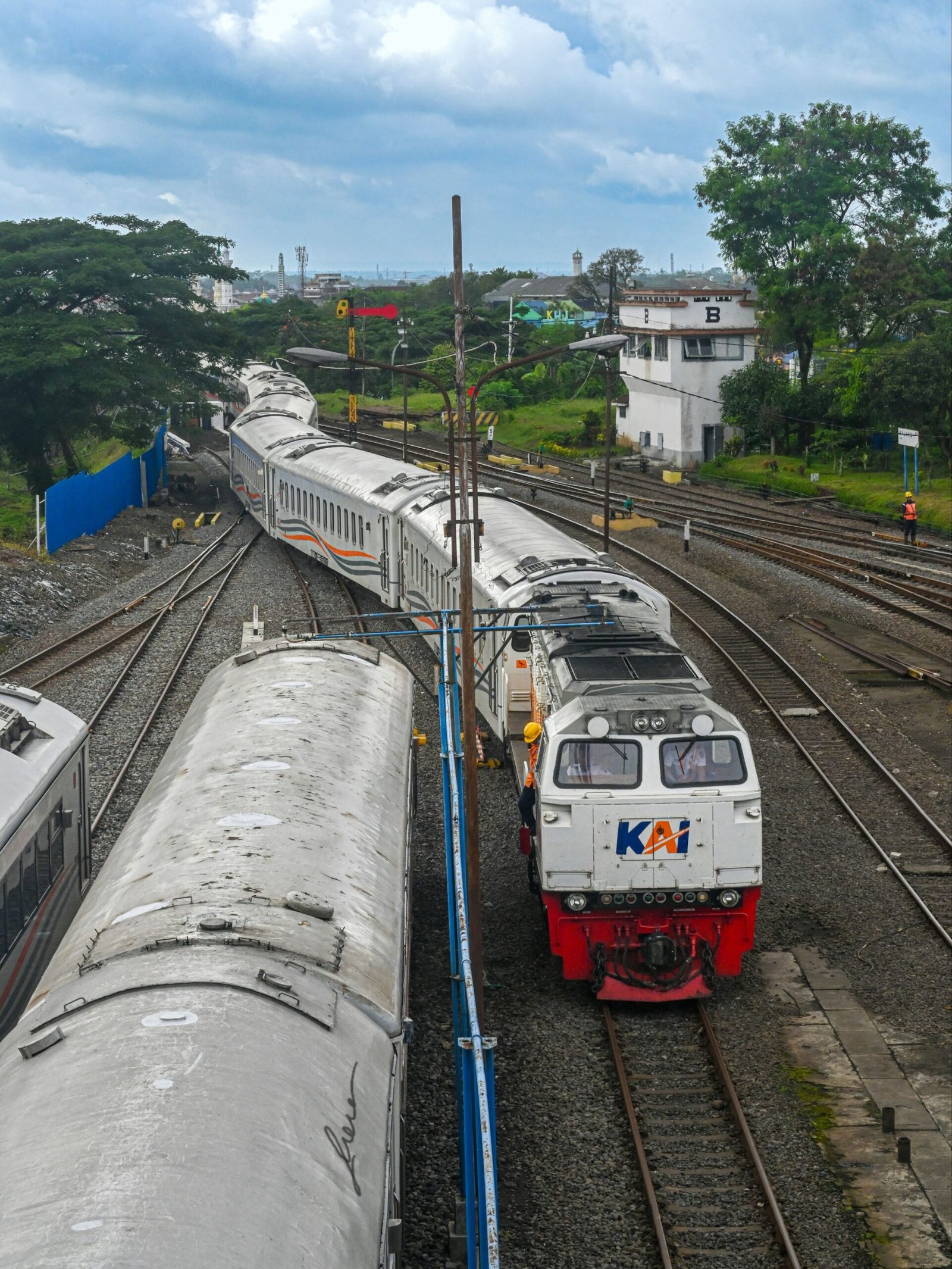 Hot News! Masinis KA Argo Bromo Jadi Tersangka Kecelakaan KRL