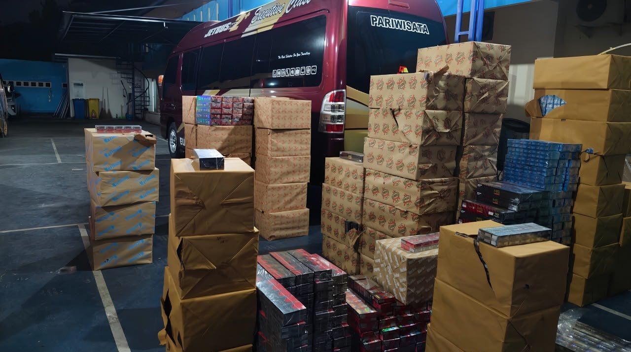 Bea Cukai Malang Sita 1 Juta Lebih Batang Rokok Ilegal, Nilai Barang 2Miliar